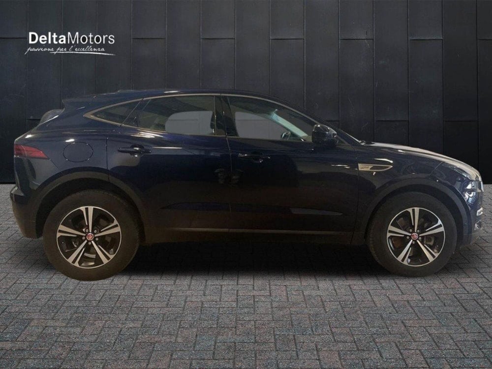 Jaguar E-Pace usata a Macerata (5)