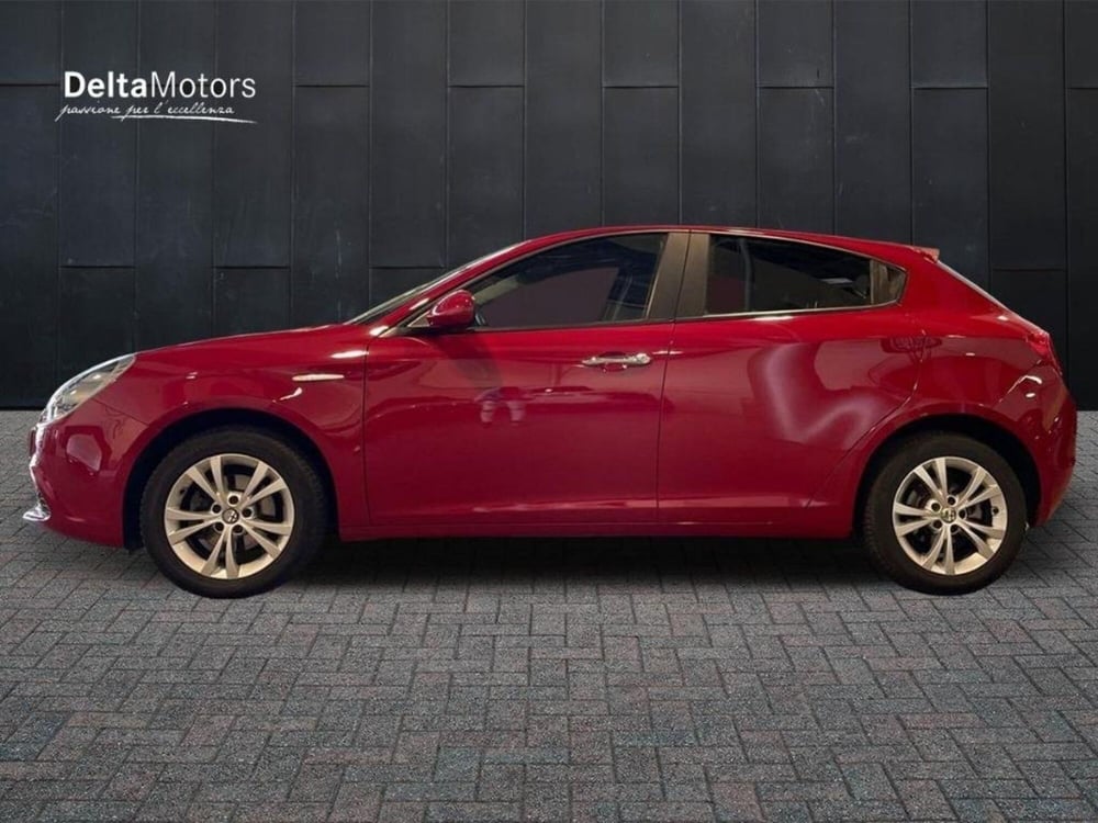 Alfa Romeo Giulietta usata a Macerata (2)