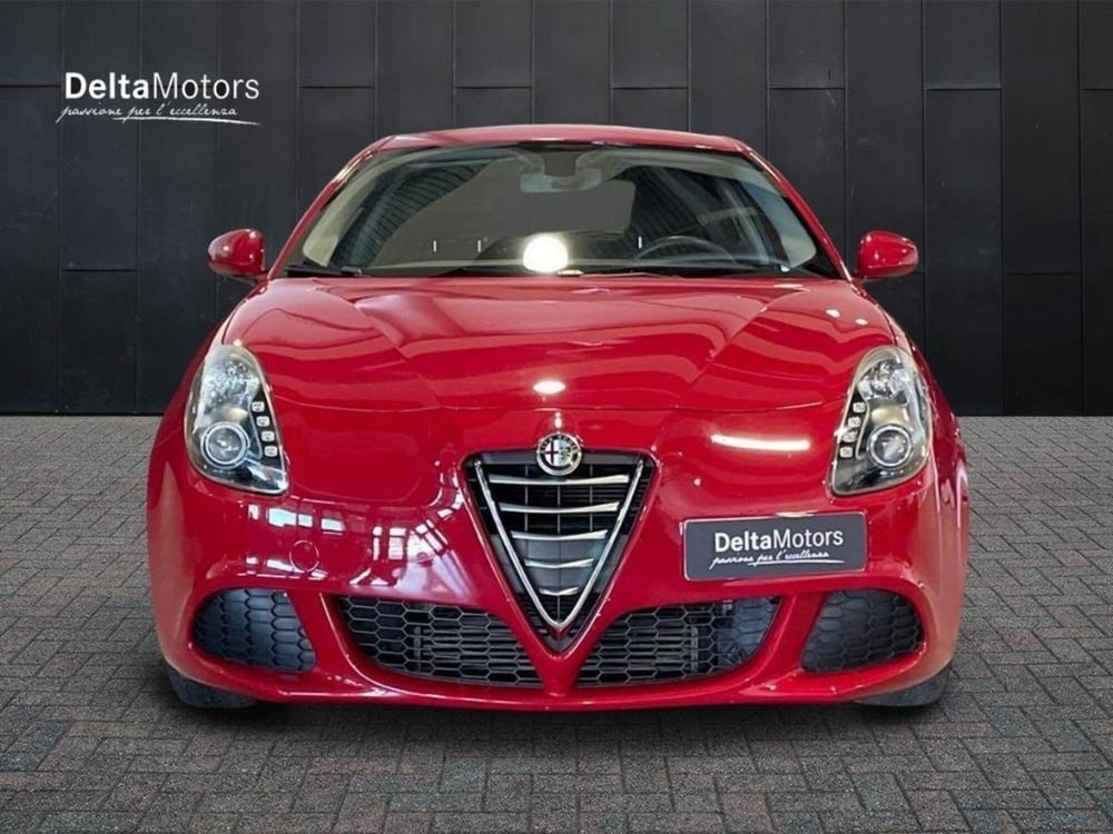 Alfa Romeo Giulietta usata a Macerata (6)