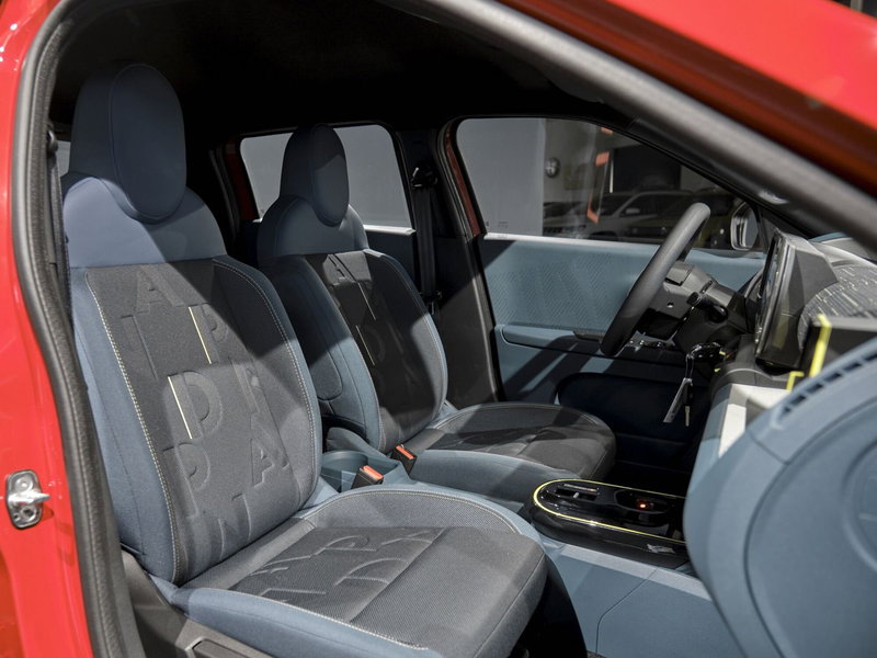 Fiat Grande Panda nuova a Prato (12)