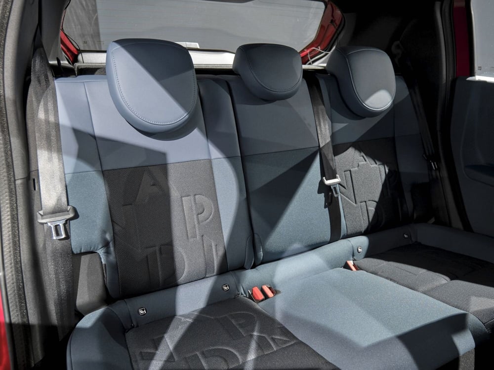 Fiat Grande Panda nuova a Prato (13)