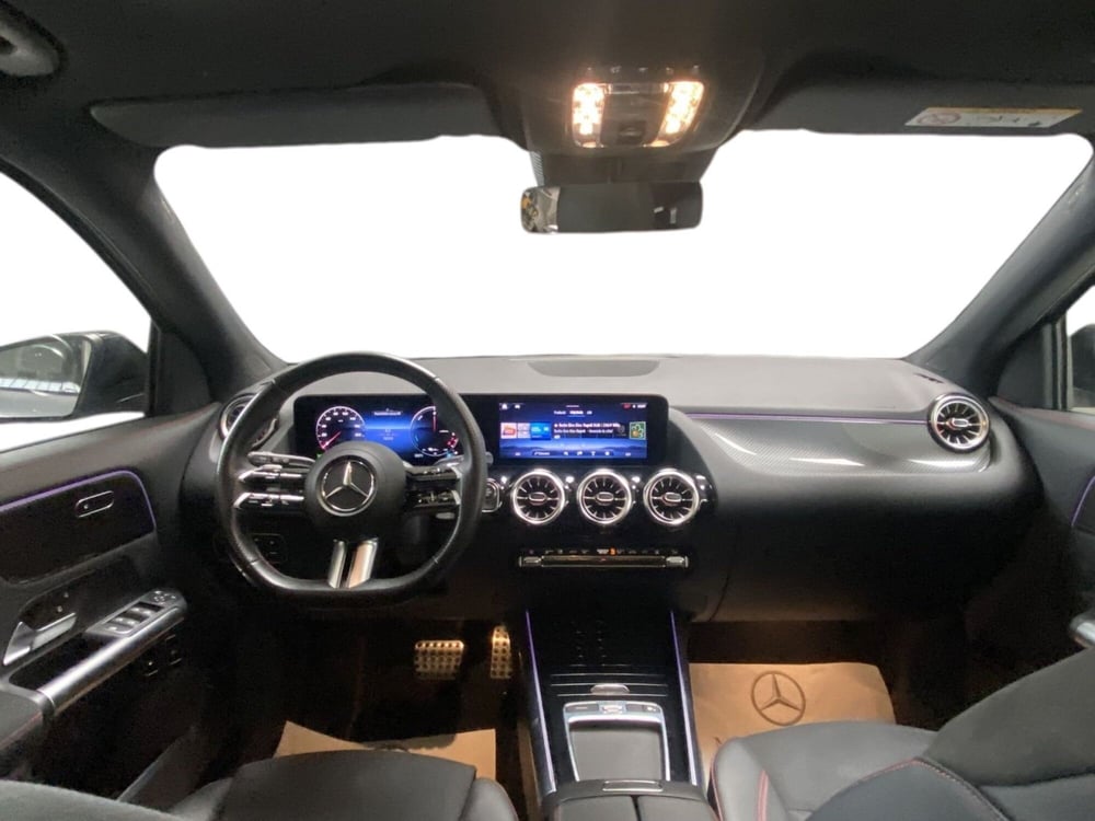 Mercedes-Benz GLA SUV usata a Napoli (11)
