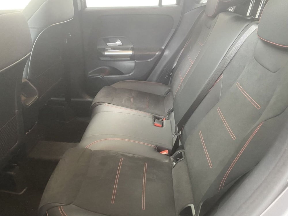 Mercedes-Benz GLA SUV usata a Napoli (15)