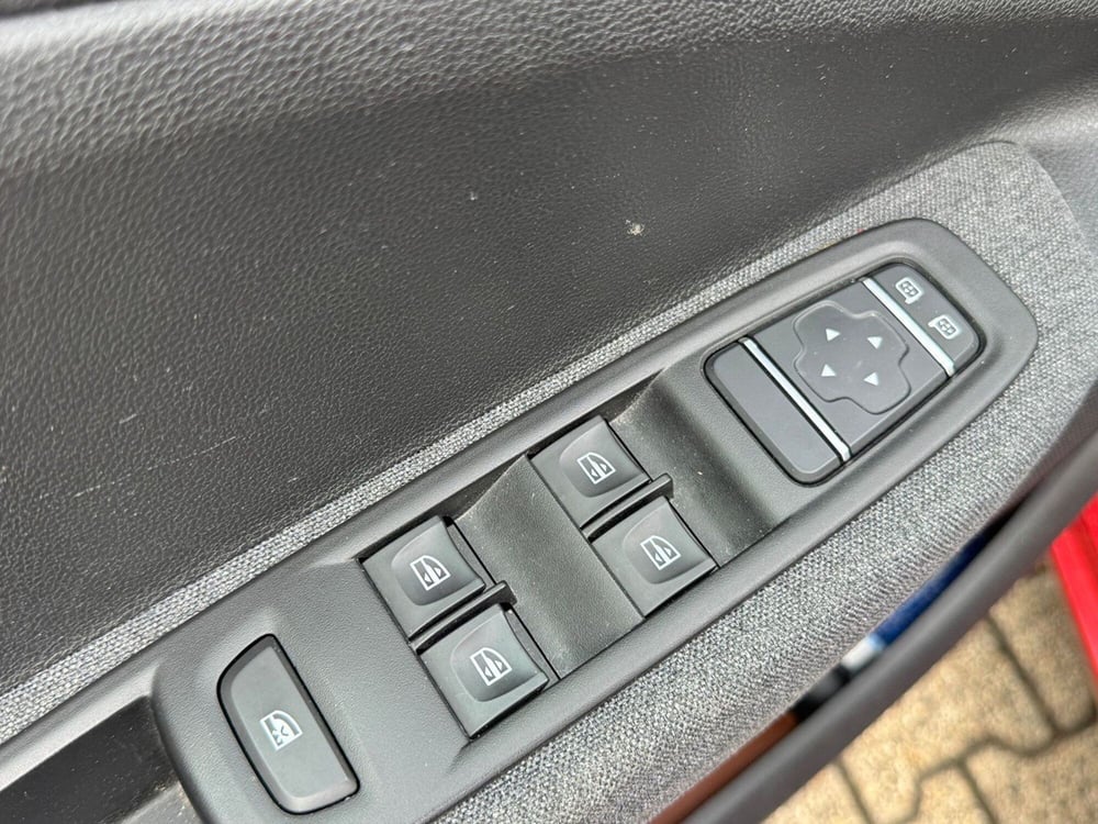 Renault Zoe usata a Pavia (7)