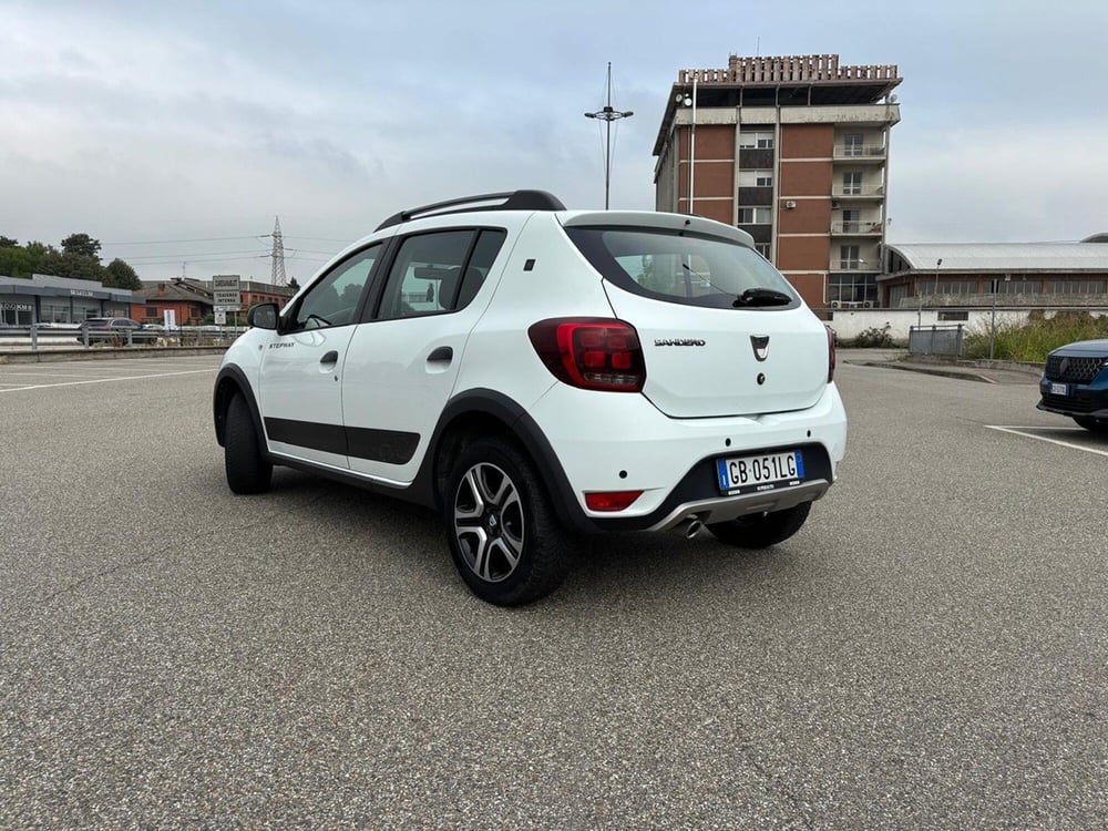 Dacia Sandero usata a Pavia (2)