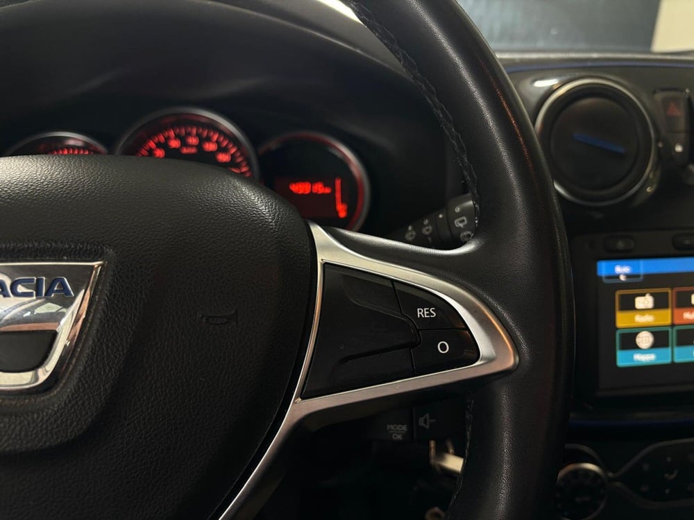 Dacia Sandero usata a Pavia (6)
