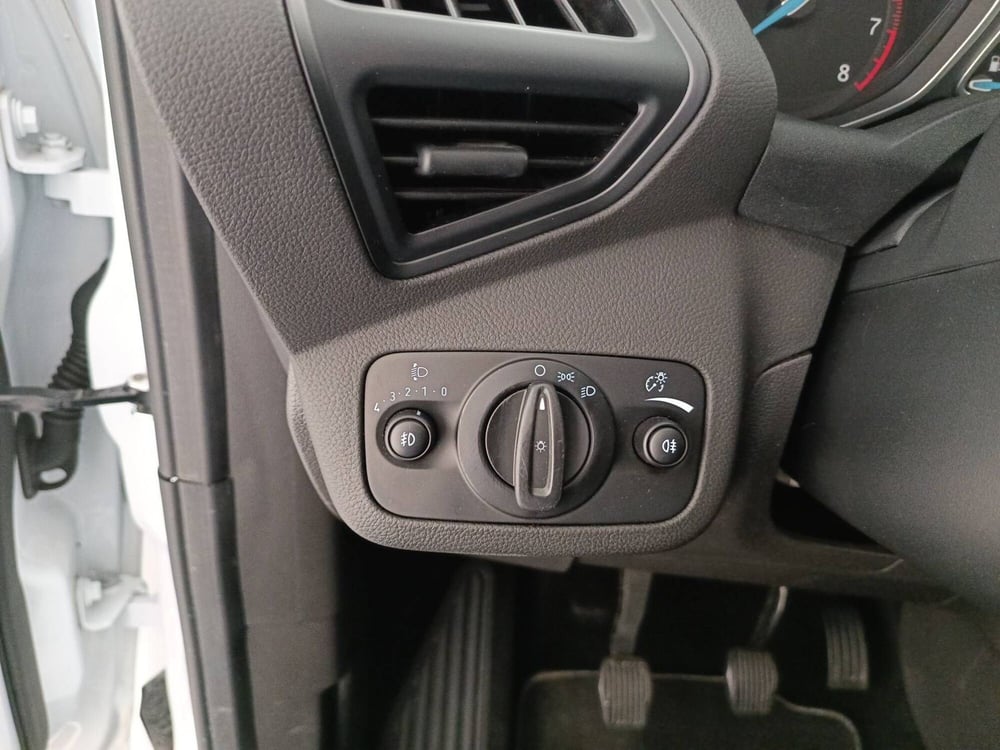 Ford C-Max usata a Treviso (13)
