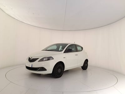Lancia Ypsilon 1.0 FireFly 5 porte S&amp;S Hybrid Ecochic Silver del 2022 usata a Treviso