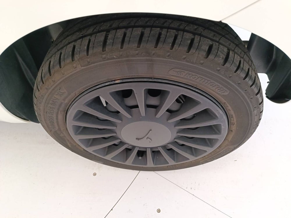 Lancia Ypsilon usata a Treviso (18)