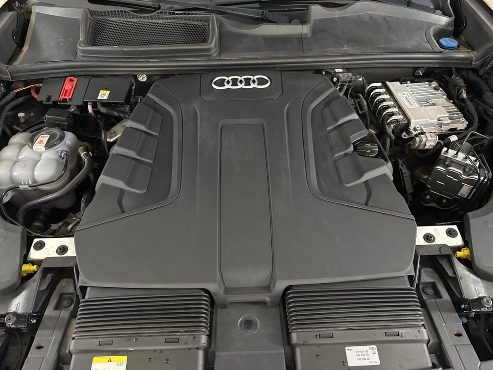Audi Q8 usata a Napoli (20)