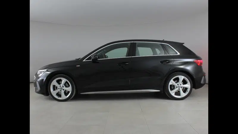 Audi A3 Sportback usata a Palermo (4)