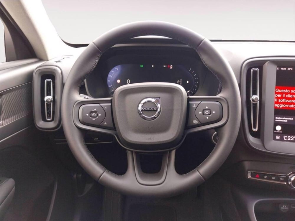 Volvo XC40 nuova a Bologna (12)