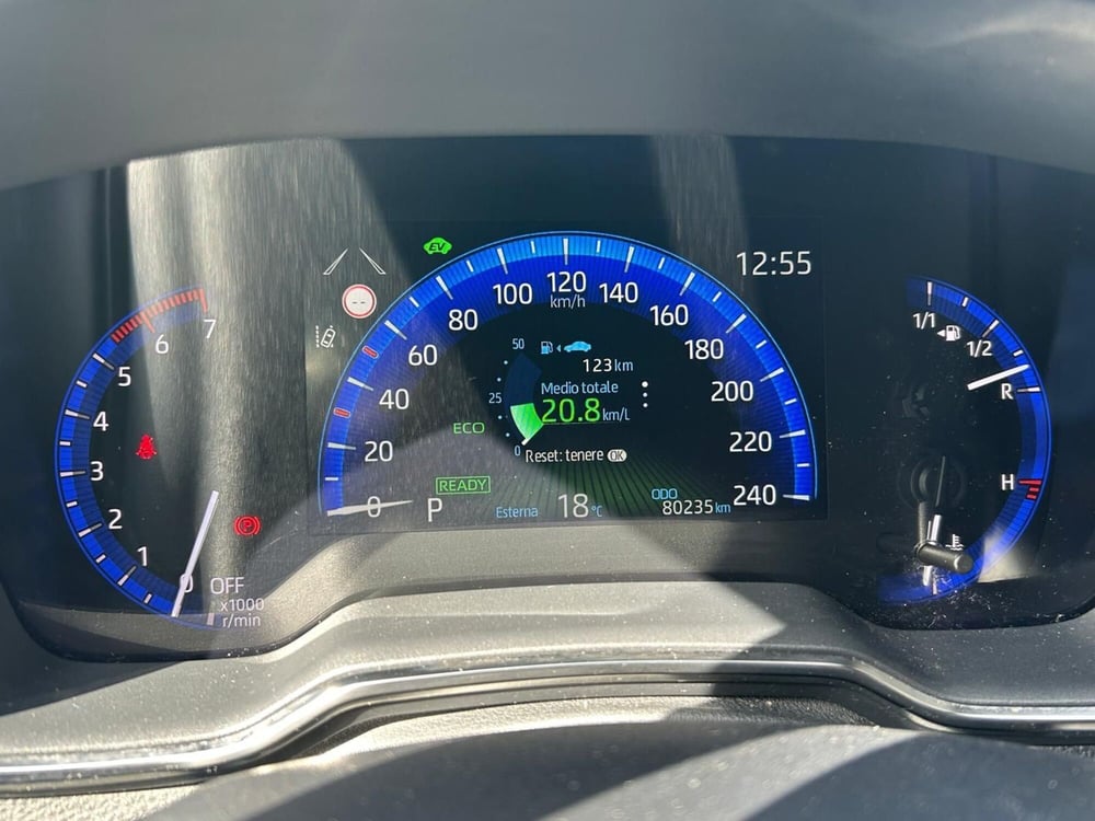 Toyota Corolla Touring Sports usata a Bergamo (13)