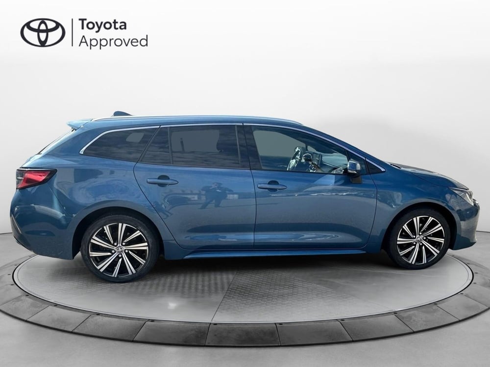 Toyota Corolla Touring Sports usata a Bergamo (14)