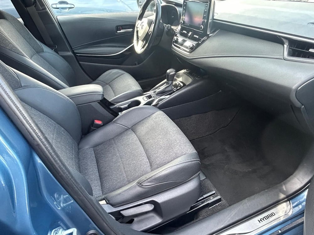 Toyota Corolla Touring Sports usata a Bergamo (7)