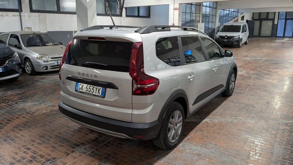Dacia Jogger usata a Milano (3)
