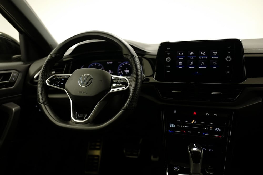 Volkswagen T-Roc usata a Varese (14)