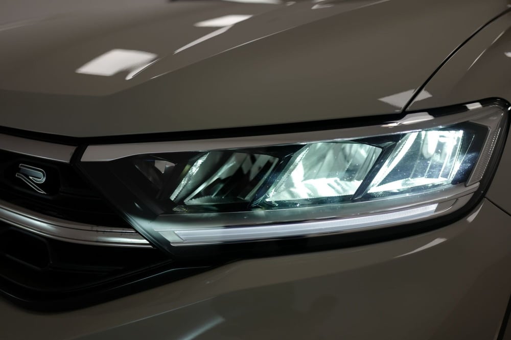 Volkswagen T-Roc usata a Varese (9)
