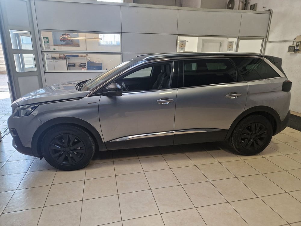 Peugeot 5008 usata a Varese (3)