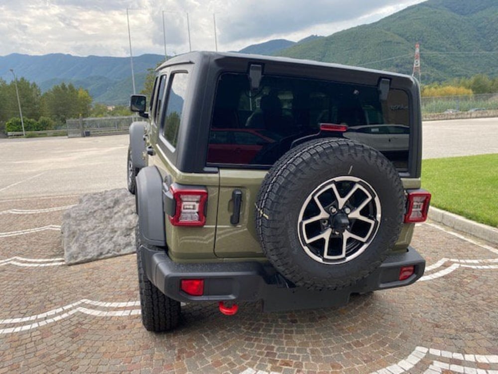 Jeep Wrangler Unlimited nuova a Benevento (13)