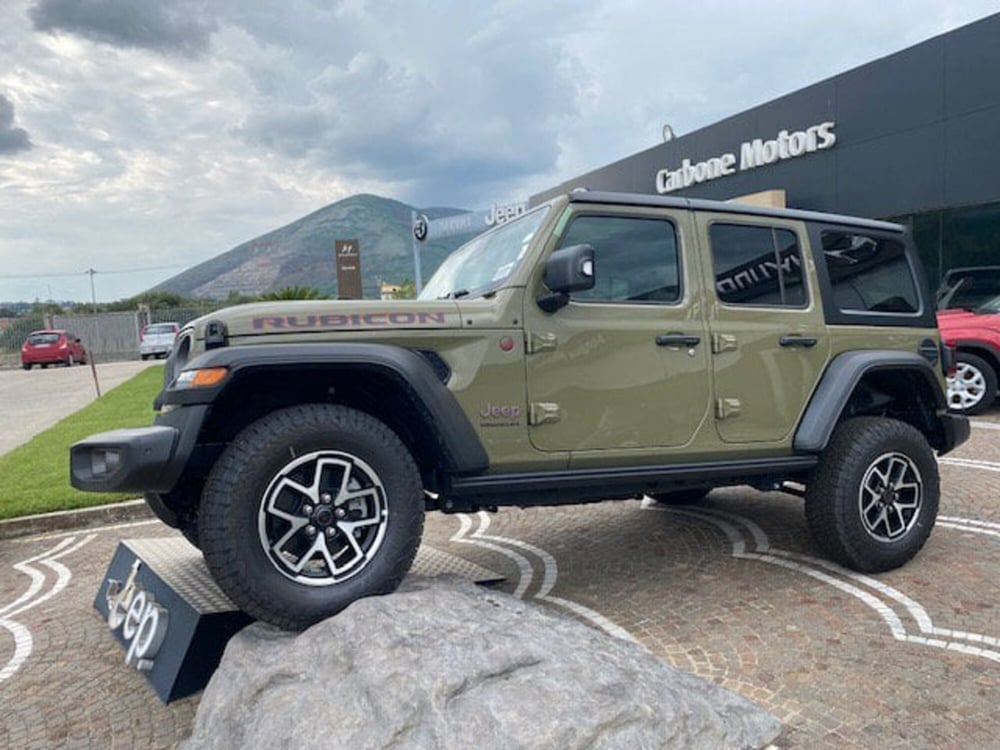 Jeep Wrangler Unlimited nuova a Benevento (8)