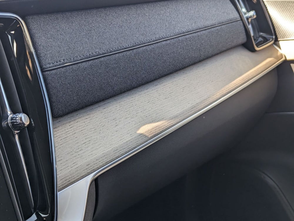 Volvo XC90 nuova a Pescara (8)
