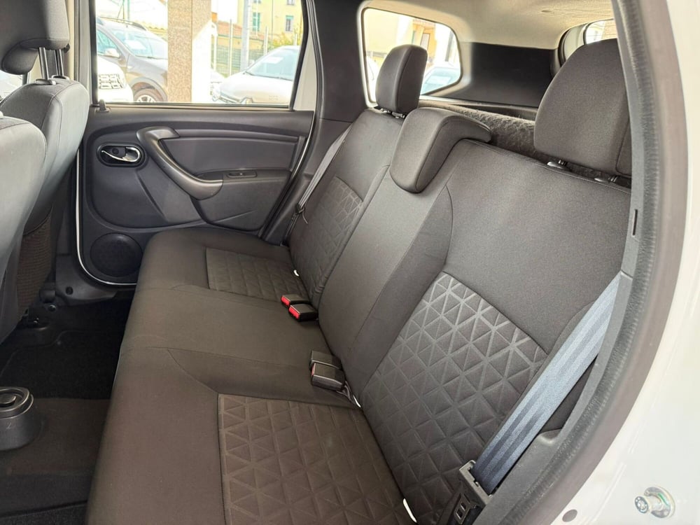 Dacia Duster usata a Brescia (14)