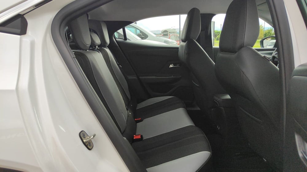 Opel Mokka usata a Firenze (12)