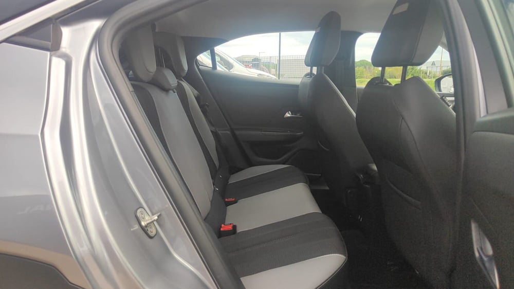 Opel Mokka usata a Firenze (12)