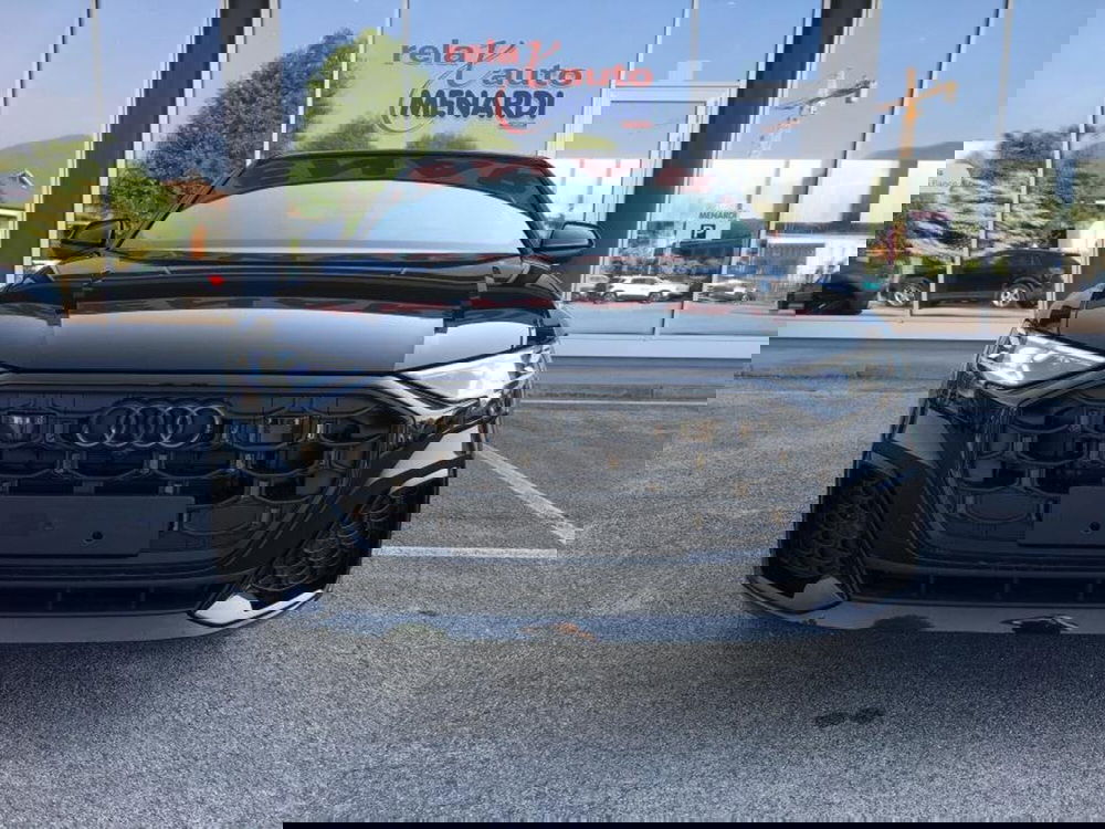 Audi Q8 Sportback nuova a Cuneo (4)