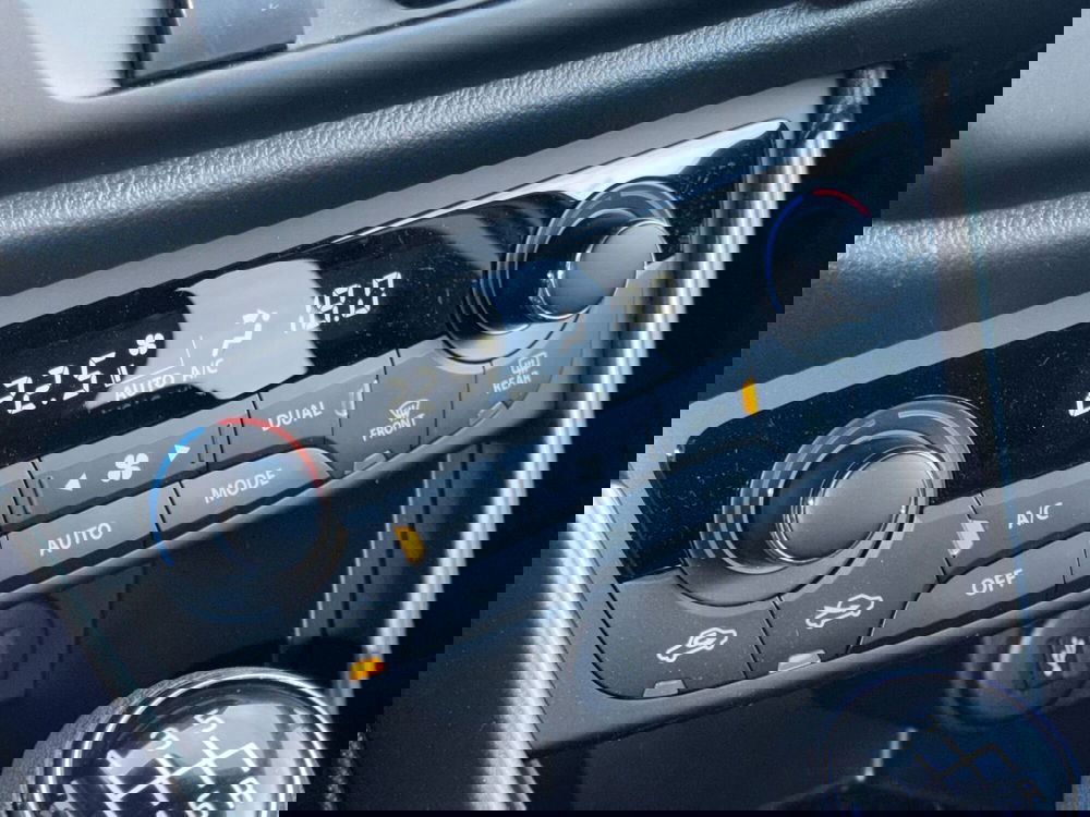 Suzuki S-Cross nuova a Cuneo (11)