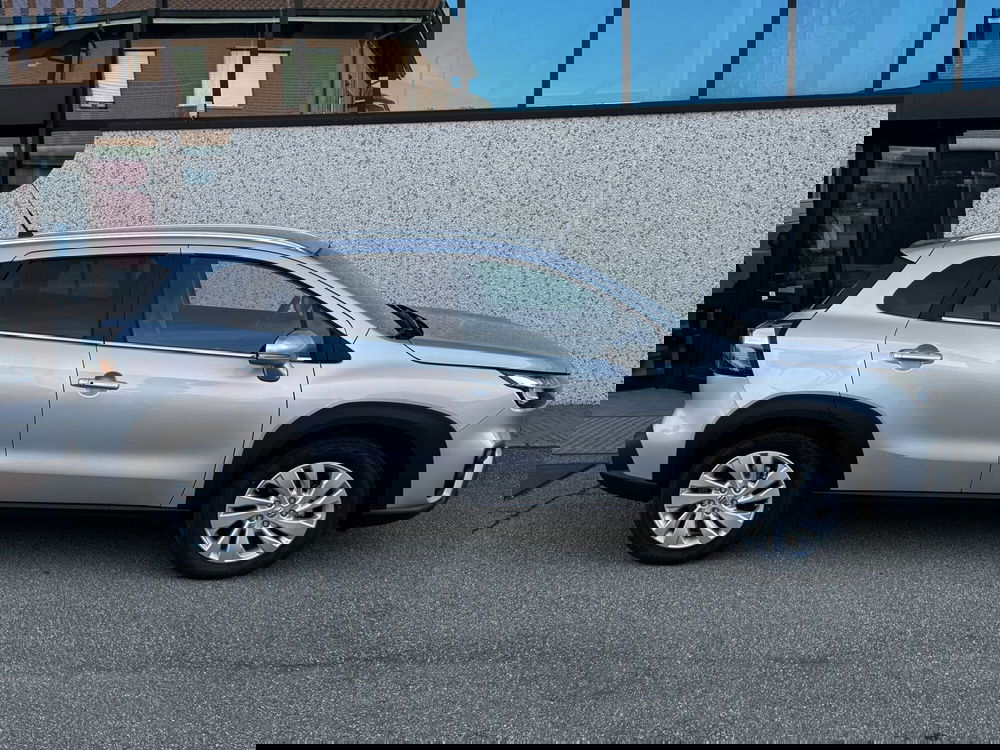 Suzuki S-Cross nuova a Cuneo (4)