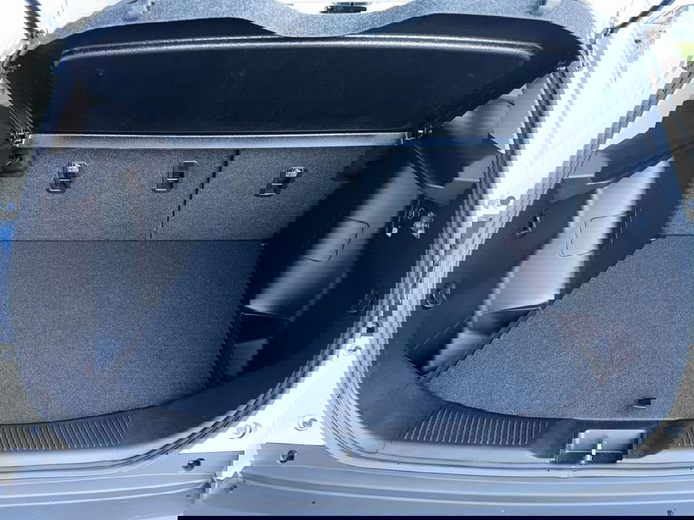 Suzuki S-Cross nuova a Cuneo (6)