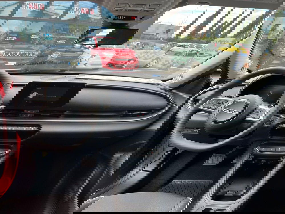 Fiat 600 nuova a Lucca (12)