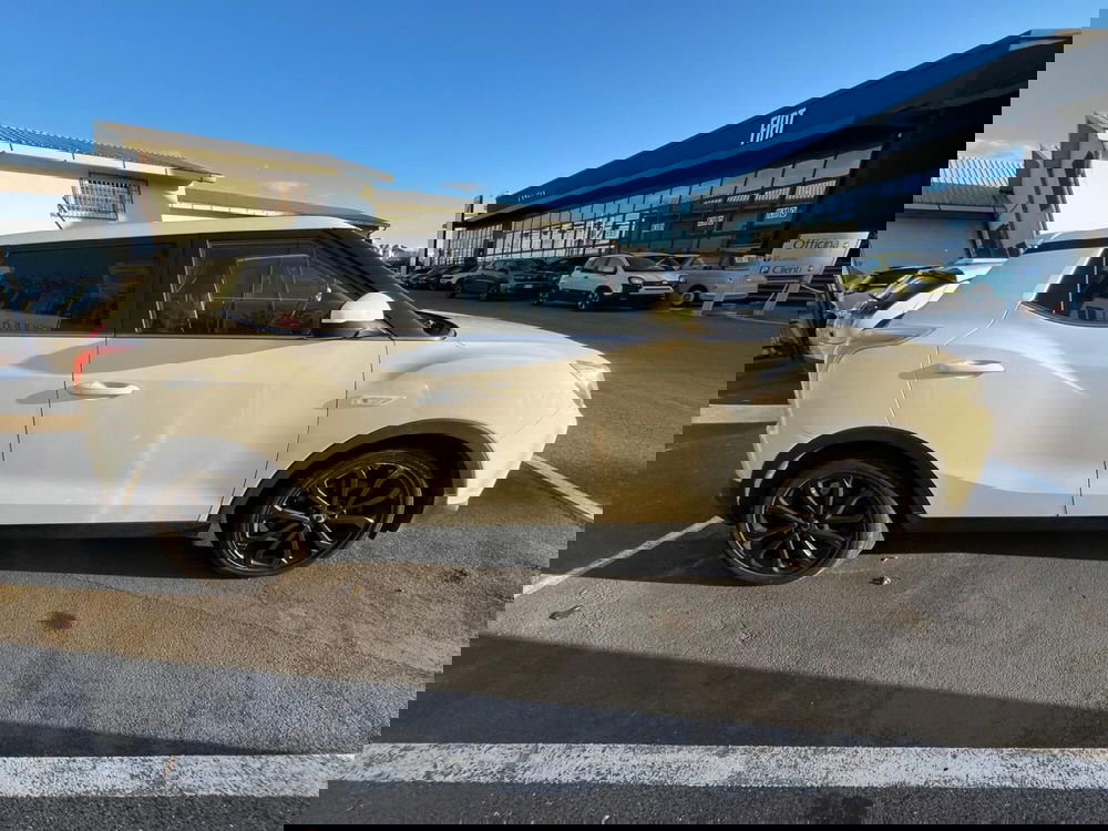 Ssangyong Tivoli usata a Lucca (4)