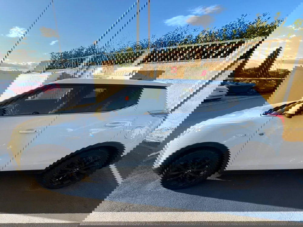 Ssangyong Tivoli usata a Lucca (8)