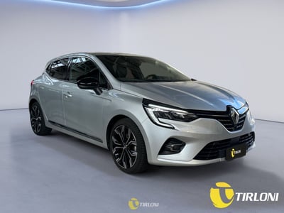 Renault Clio Full Hybrid E-Tech 145 CV 5 porte Techno del 2022 usata a Milano