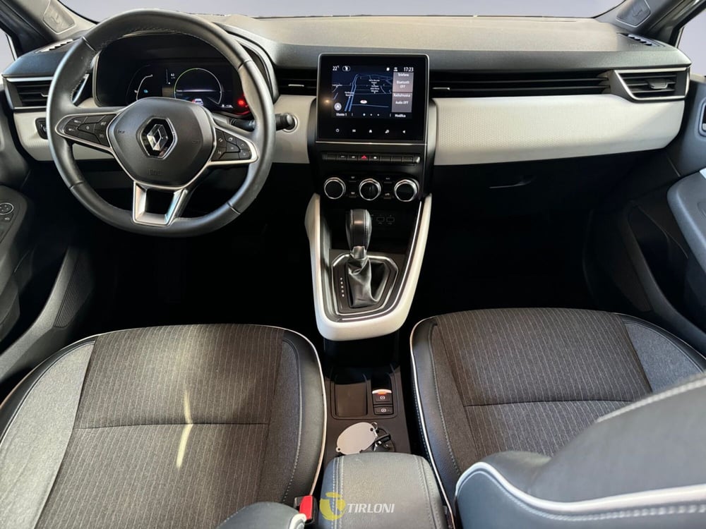 Renault Clio usata a Milano (14)