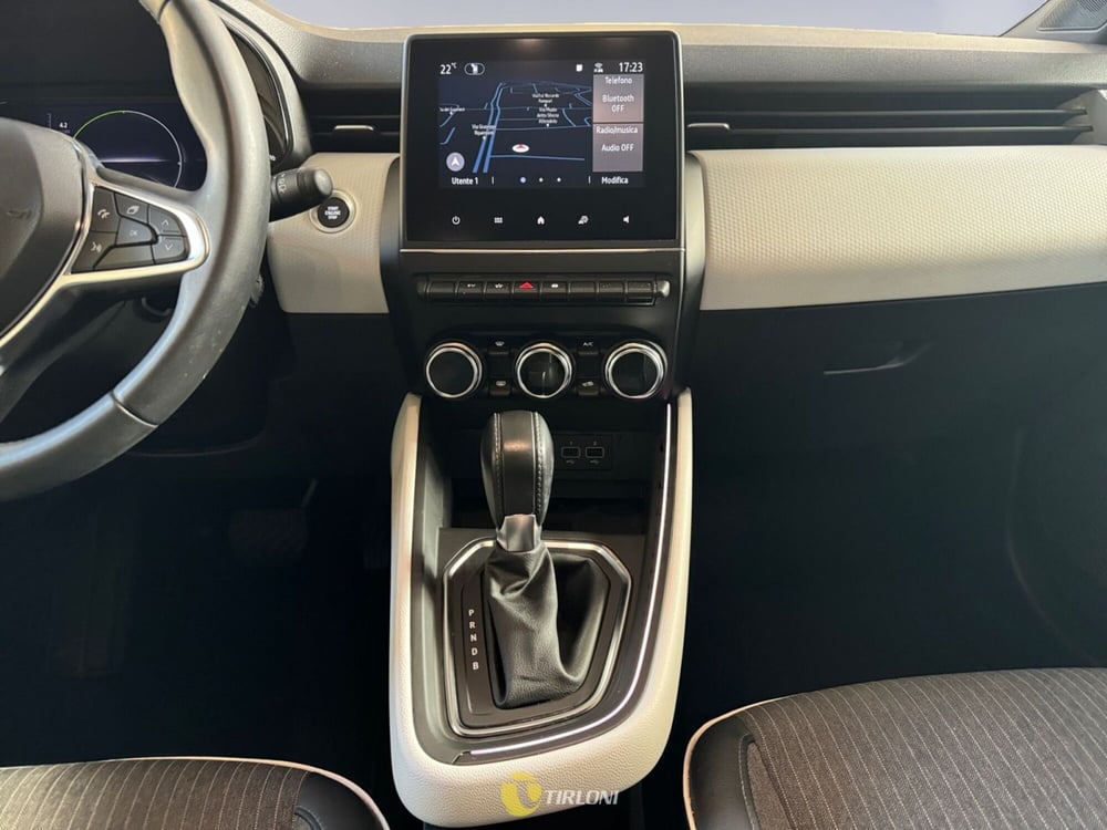 Renault Clio usata a Milano (15)