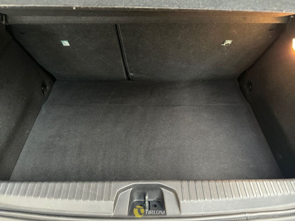 Renault Clio usata a Milano (19)