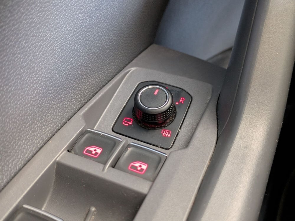 Volkswagen T-Cross usata a Agrigento (14)