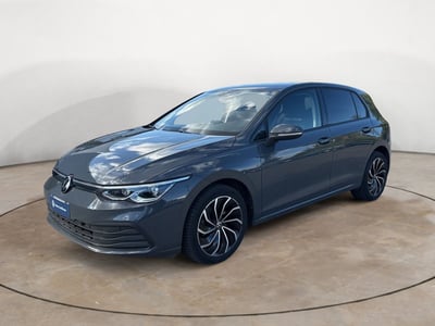 Volkswagen Golf 2.0 TDI SCR Life del 2023 usata a Terni