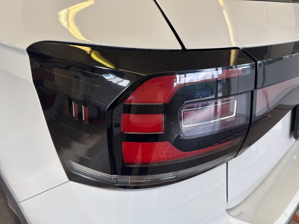 Volkswagen T-Cross usata a Terni (8)