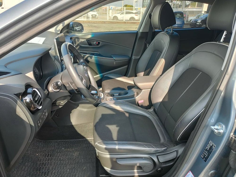 Hyundai Kona usata a Torino (13)