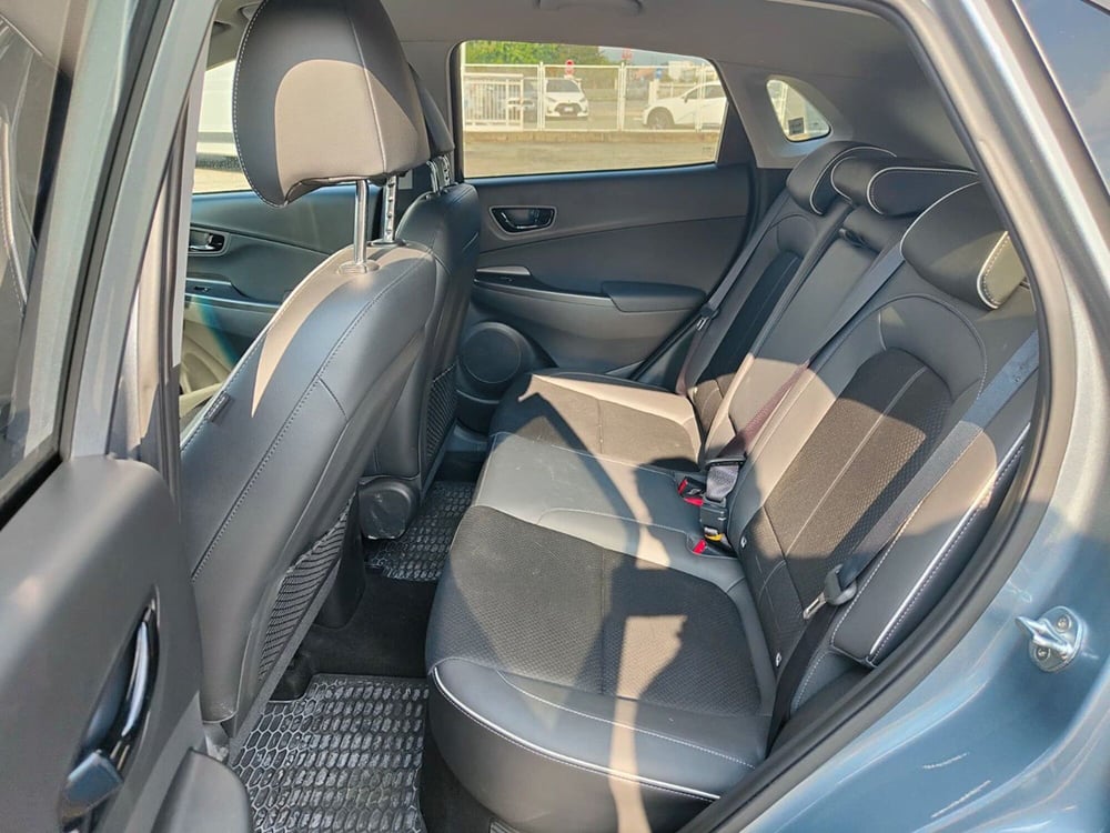 Hyundai Kona usata a Torino (14)
