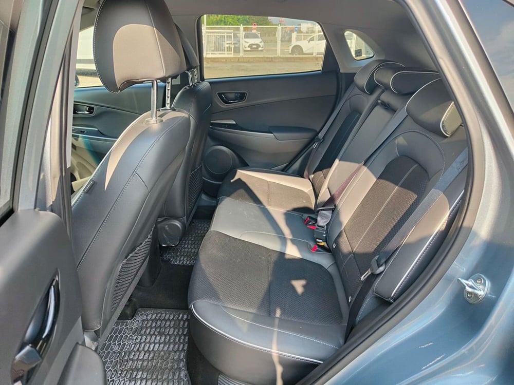 Hyundai Kona usata a Torino (16)