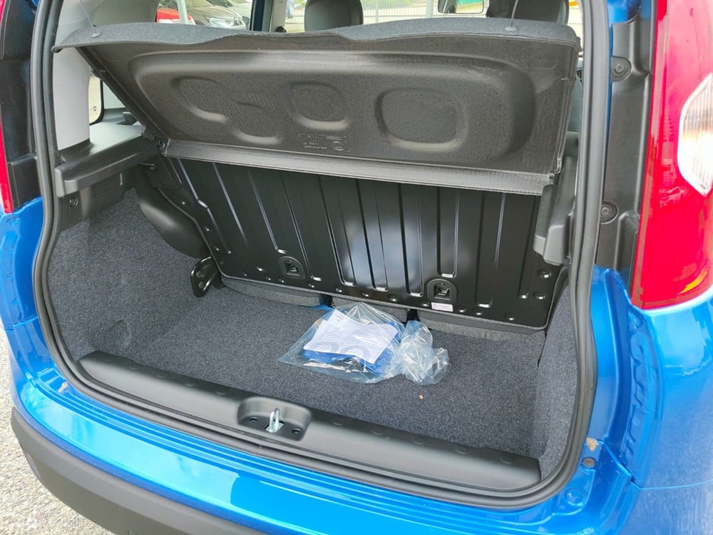 Fiat Panda Cross nuova a Torino (12)