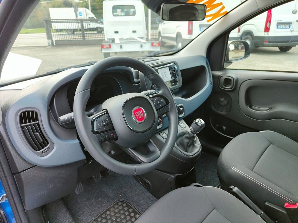 Fiat Panda Cross nuova a Torino (13)