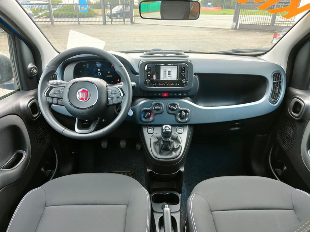 Fiat Panda Cross nuova a Torino (15)