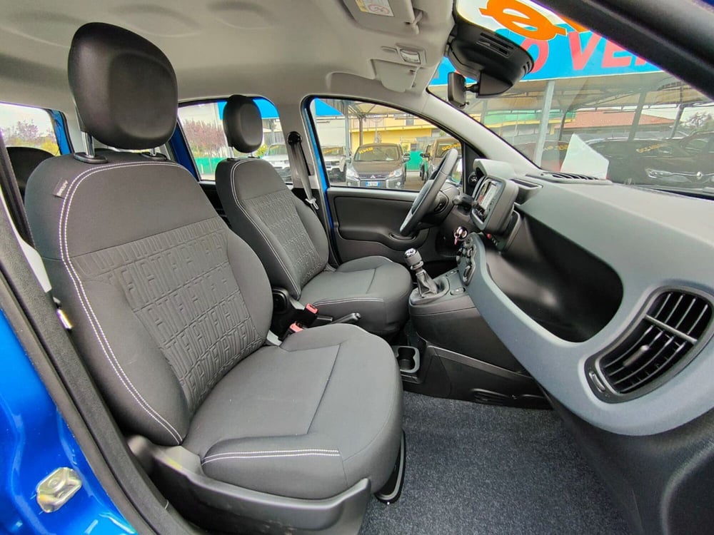 Fiat Panda Cross nuova a Torino (20)